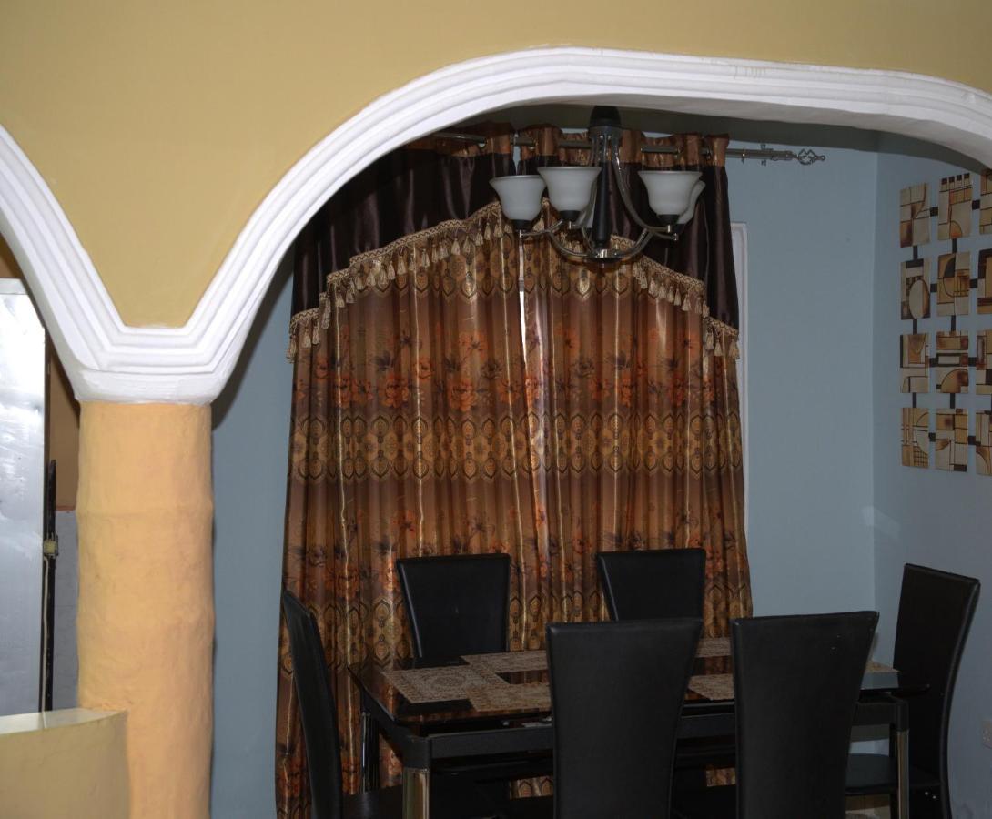 Faith And Grace Guest House Lamin Екстер'єр фото
