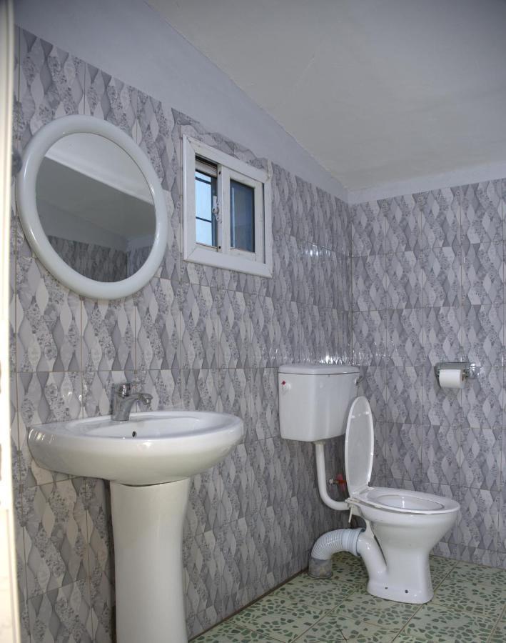 Faith And Grace Guest House Lamin Екстер'єр фото