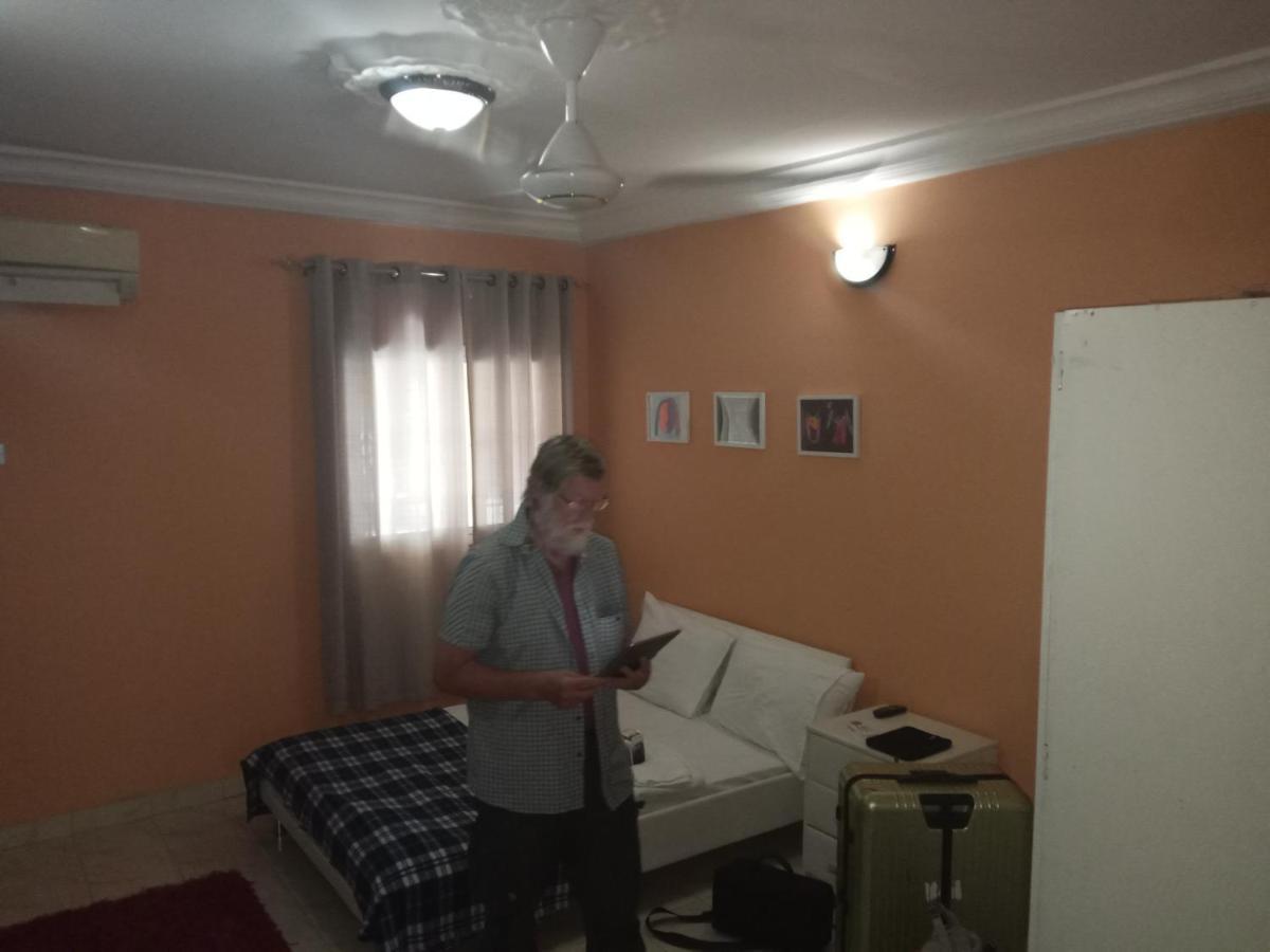 Faith And Grace Guest House Lamin Екстер'єр фото