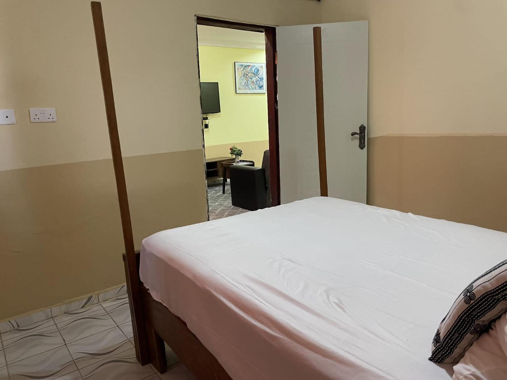 Faith And Grace Guest House Lamin Екстер'єр фото